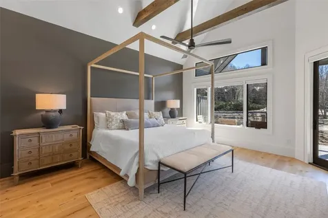 448 Lake Villas Way Highlands NC 28741