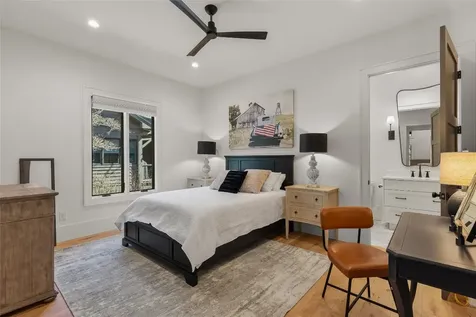 448 Lake Villas Way Highlands NC 28741