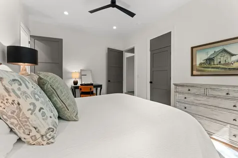 448 Lake Villas Way Highlands NC 28741