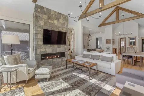 448 Lake Villas Way Highlands NC 28741