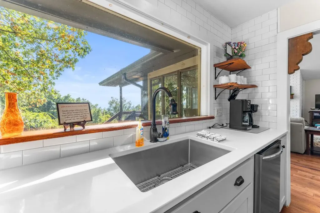 265 Cardwell Eaton Road Highlands NC 28741