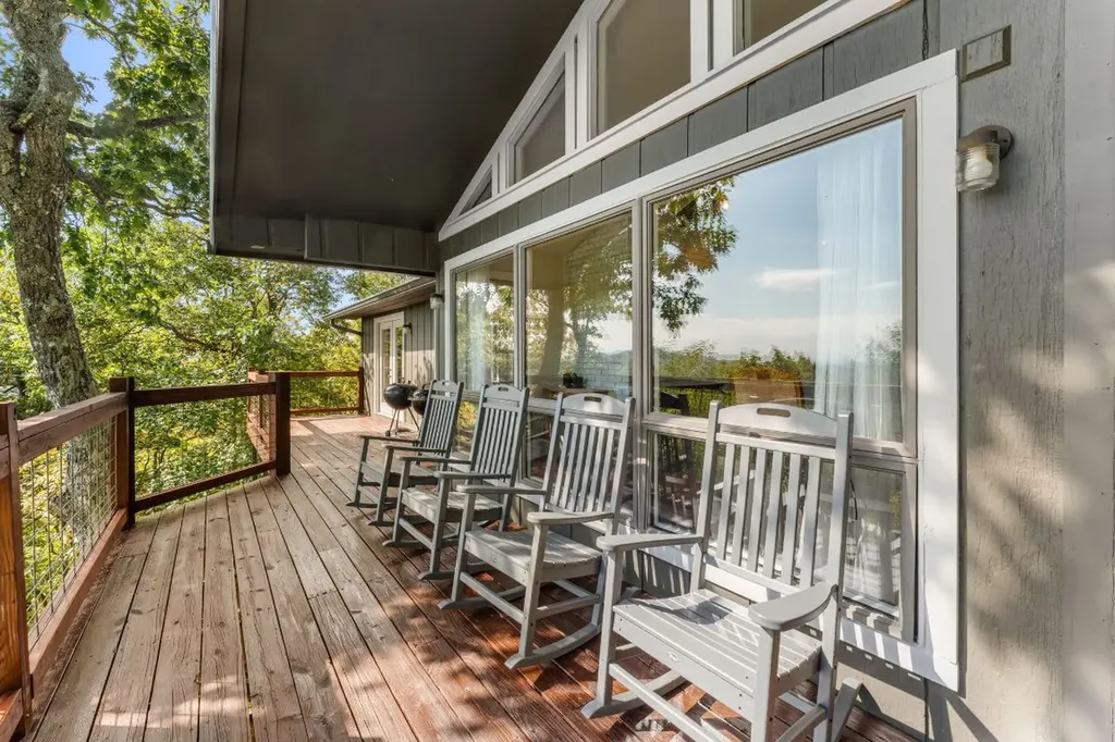 265 Cardwell Eaton Road Highlands NC 28741