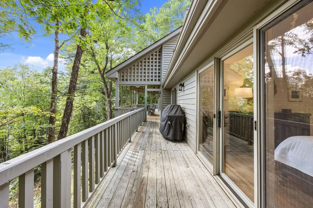 294 Club Colony Lane Lake Toxaway NC 28747