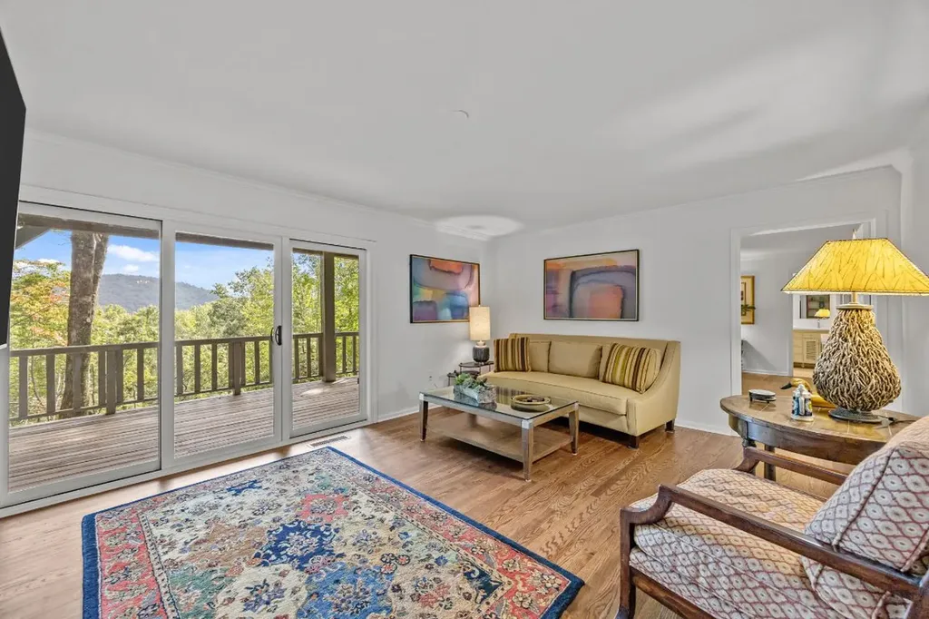 294 Club Colony Lane Lake Toxaway NC 28747
