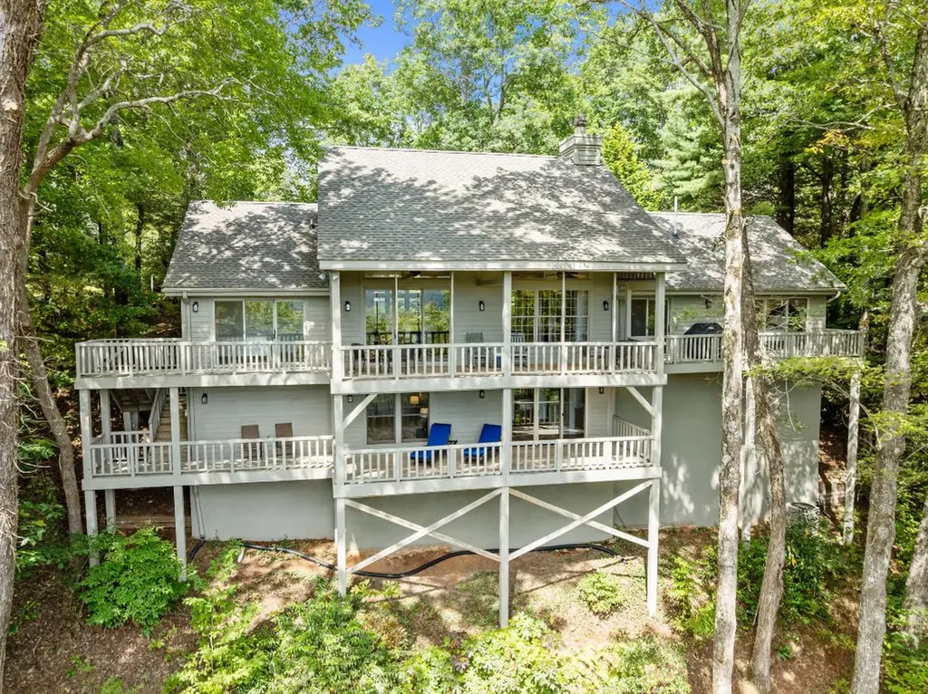 294 Club Colony Lane Lake Toxaway NC 28747