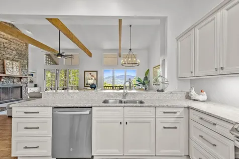 294 Club Colony Lane Lake Toxaway NC 28747