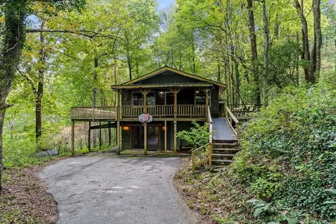 111 Wrights Road Scaly Mountain NC 28775