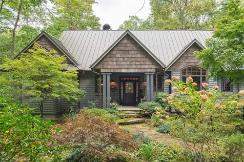 139 Foxglove Trail Cashiers NC 28717