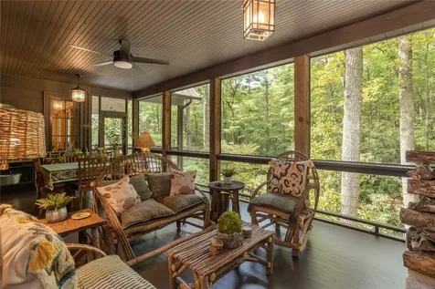 139 Foxglove Trail Cashiers NC 28717