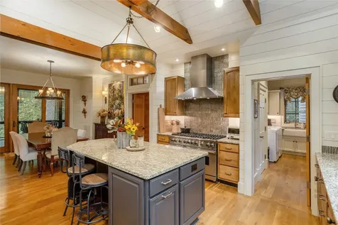 139 Foxglove Trail Cashiers NC 28717