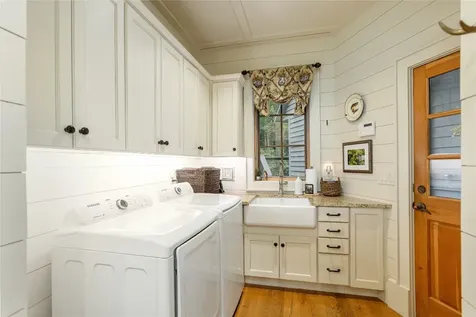 139 Foxglove Trail Cashiers NC 28717