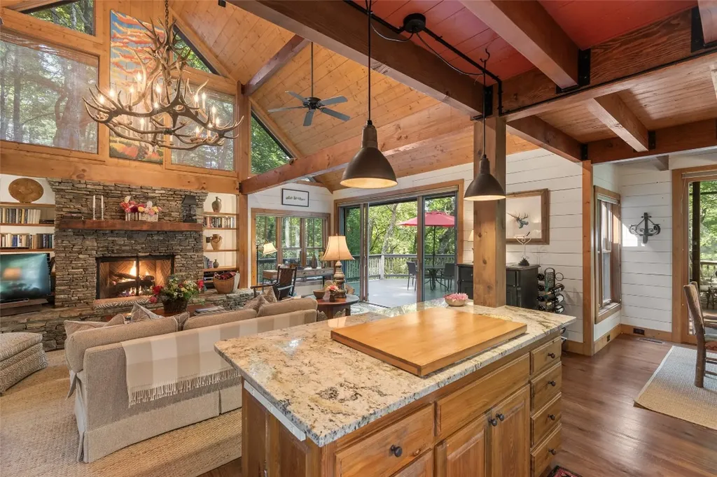 86 Meadow Ridge Cashiers NC 28717