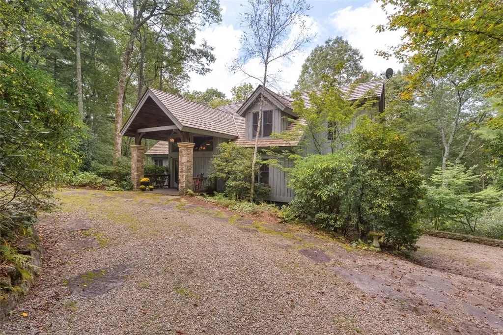 86 Meadow Ridge Cashiers NC 28717