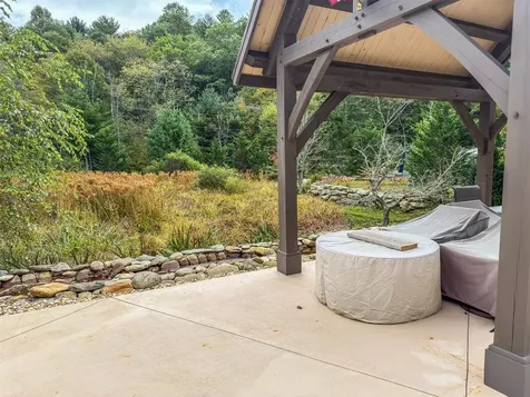 19 Highlands Way Scaly Mountain NC 28775