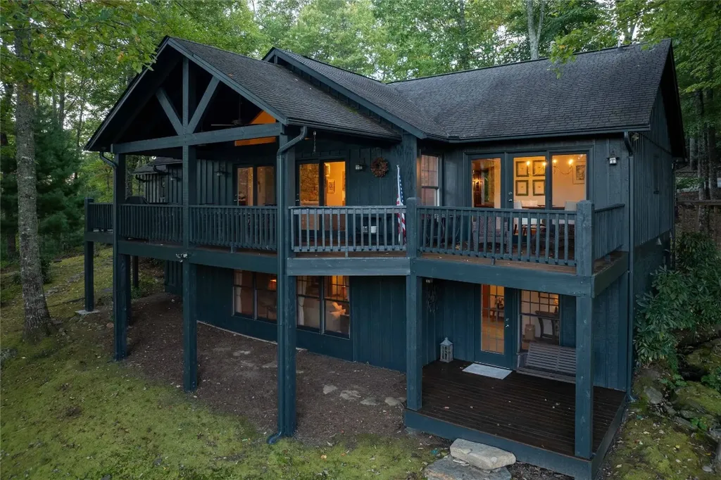 51 Clawsfoot Court Sapphire NC 28774