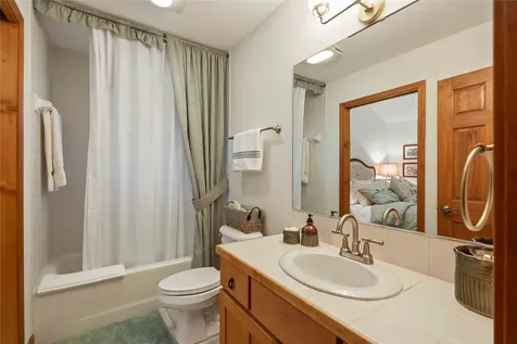 51 Clawsfoot Court Sapphire NC 28774