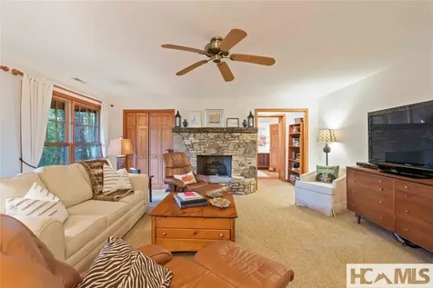 51 Clawsfoot Court Sapphire NC 28774