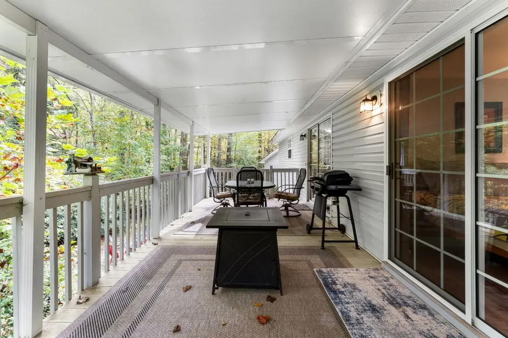 115 Juniper Court Sapphire NC 28774