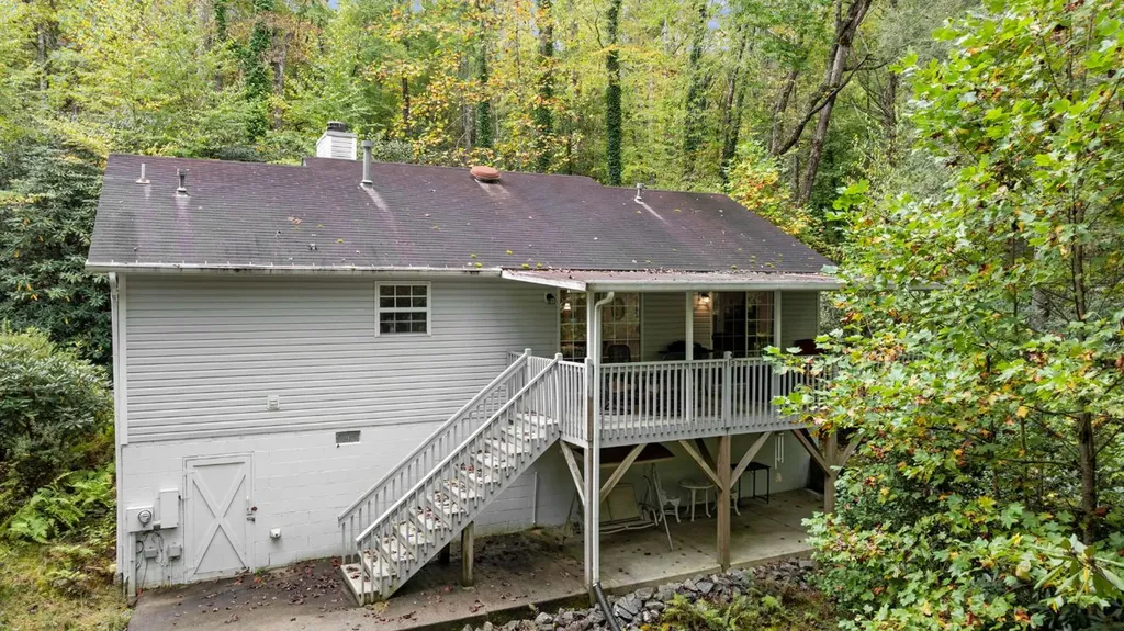 115 Juniper Court Sapphire NC 28774