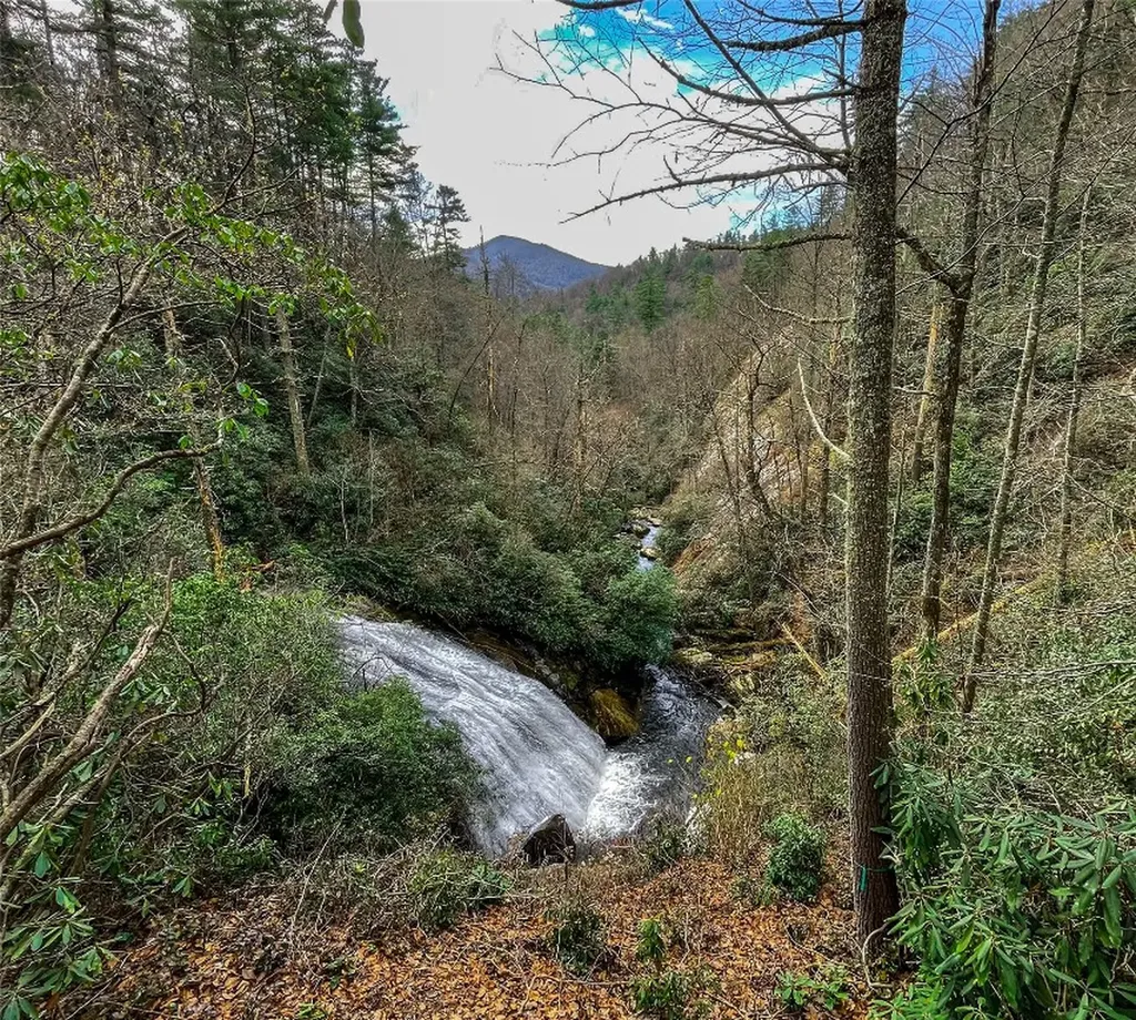Lot 9 Saratay Falls Drive Cashiers NC 28717