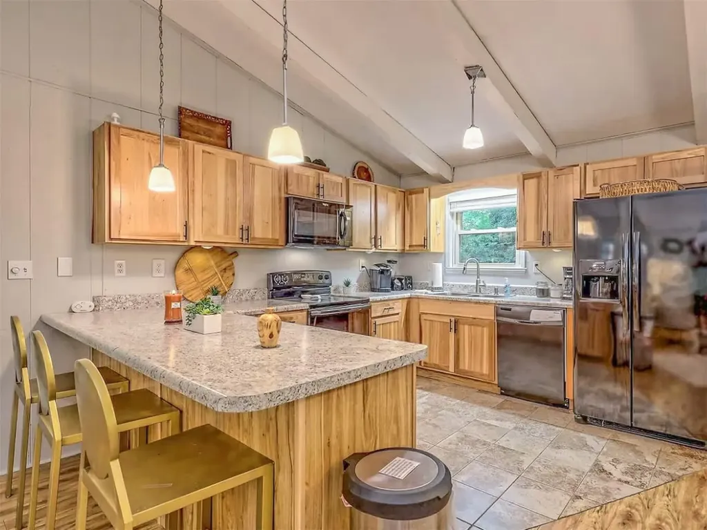 767 Driver Lane Sky Valley GA 30537