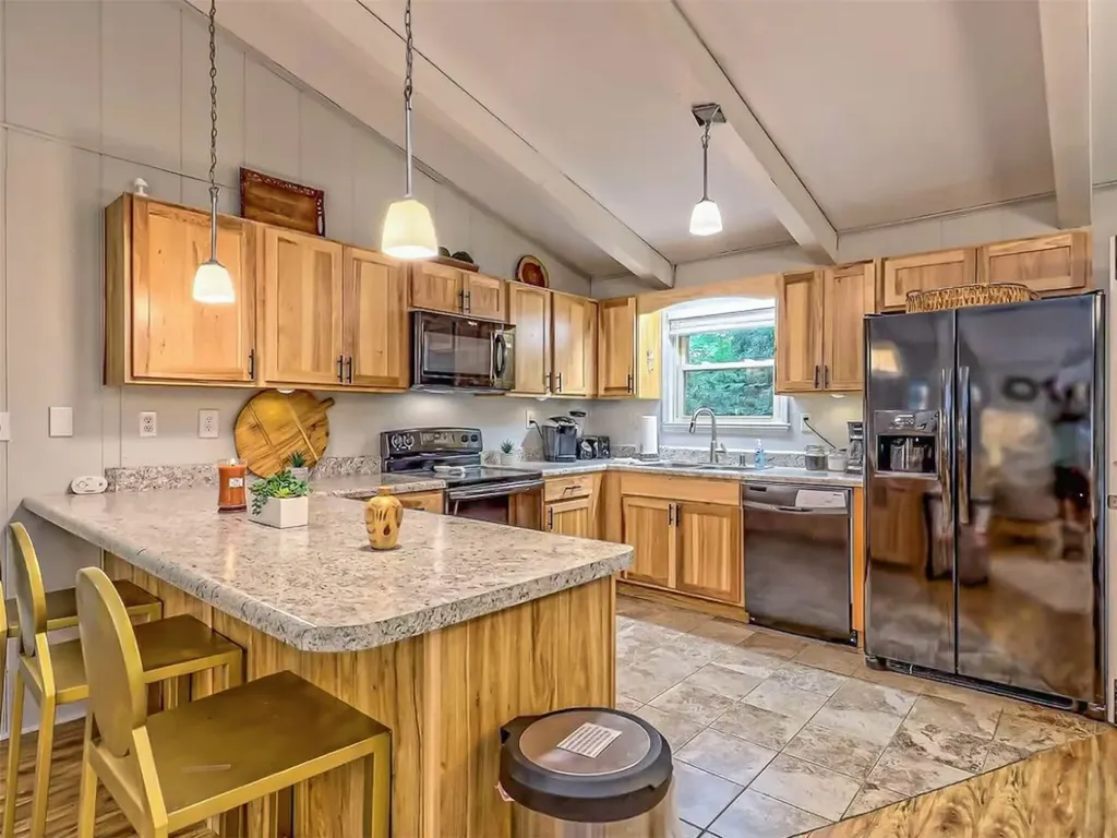 767 Driver Lane Sky Valley GA 30537