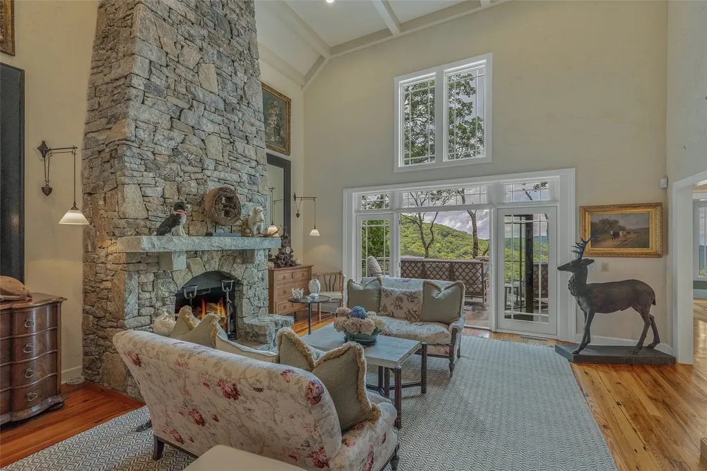 812 Ravenel Ridge Road Highlands NC 28741