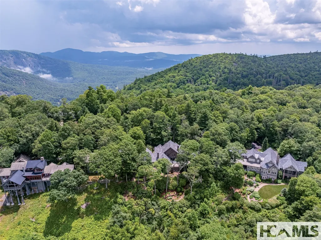812 Ravenel Ridge Road Highlands NC 28741
