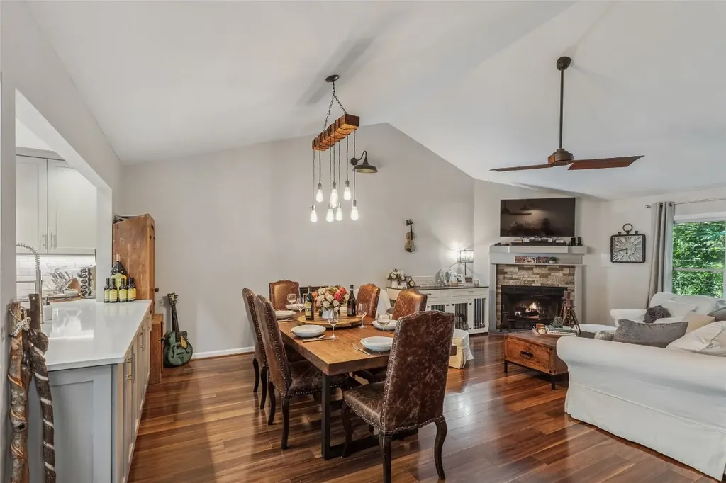 27 Dwarf Mountain Road Sapphire NC 28774