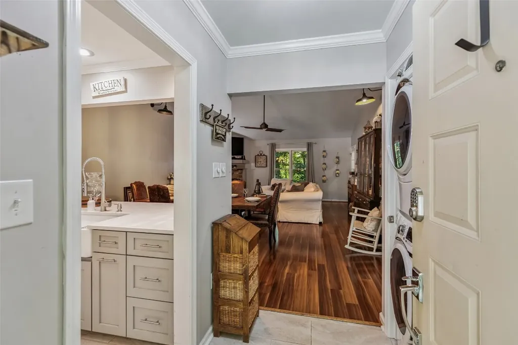 27 Dwarf Mountain Road Sapphire NC 28774