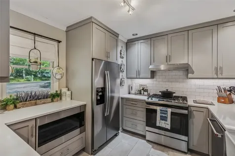 27 Dwarf Mountain Road Sapphire NC 28774