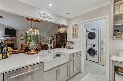 27 Dwarf Mountain Road Sapphire NC 28774