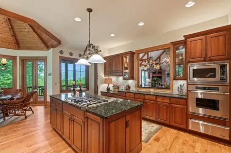 150 Old Hunters Run Cashiers NC 28717