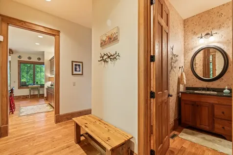 150 Old Hunters Run Cashiers NC 28717