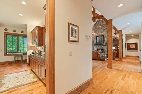 150 Old Hunters Run Cashiers NC 28717