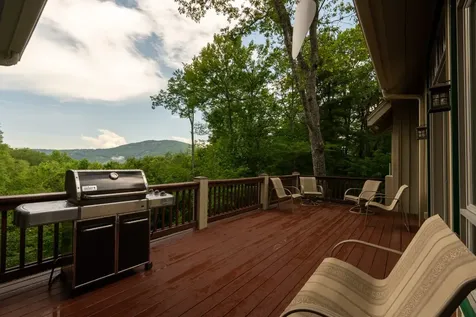 150 Old Hunters Run Cashiers NC 28717