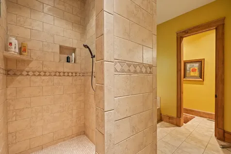 150 Old Hunters Run Cashiers NC 28717