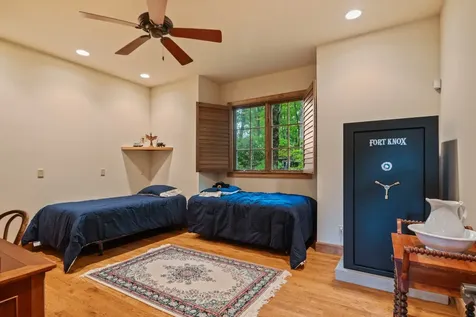 150 Old Hunters Run Cashiers NC 28717