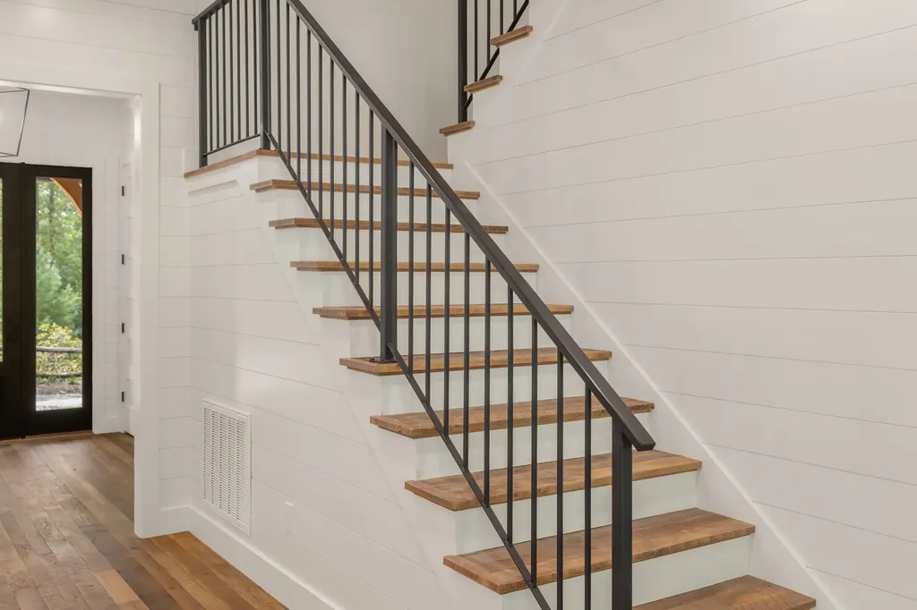 298 Pine Forest Road Sapphire NC 28774