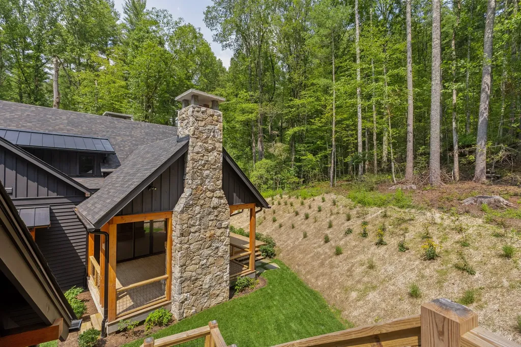 298 Pine Forest Road Sapphire NC 28774