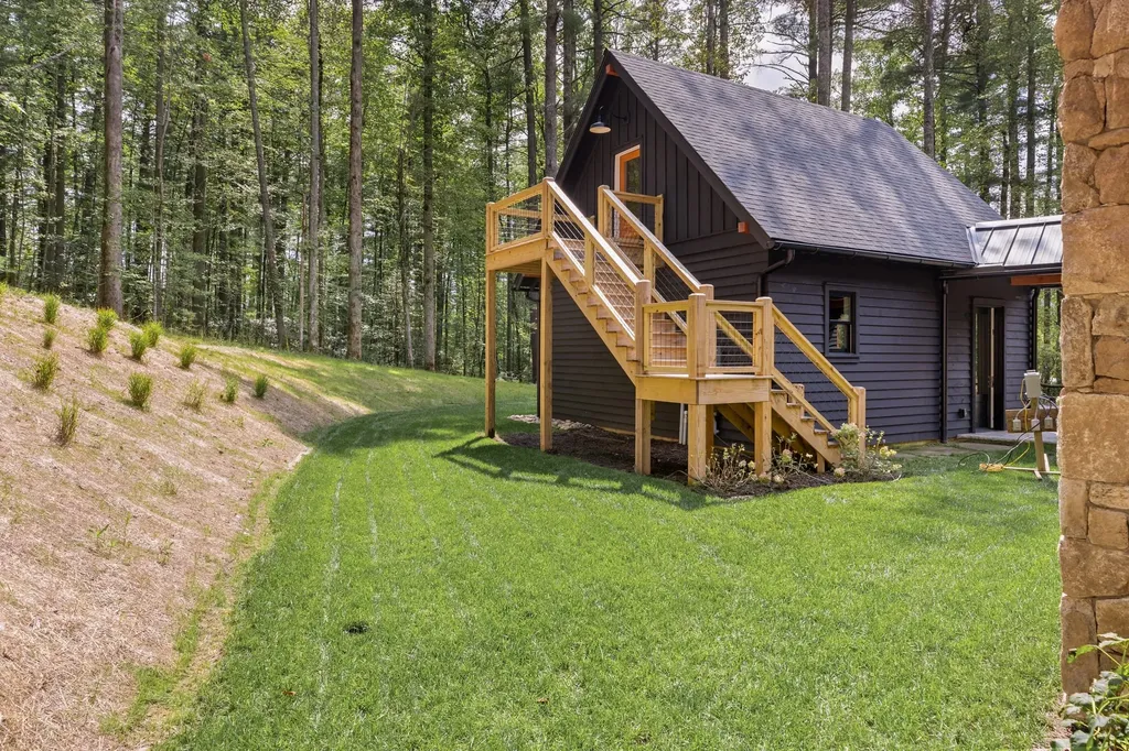 298 Pine Forest Road Sapphire NC 28774