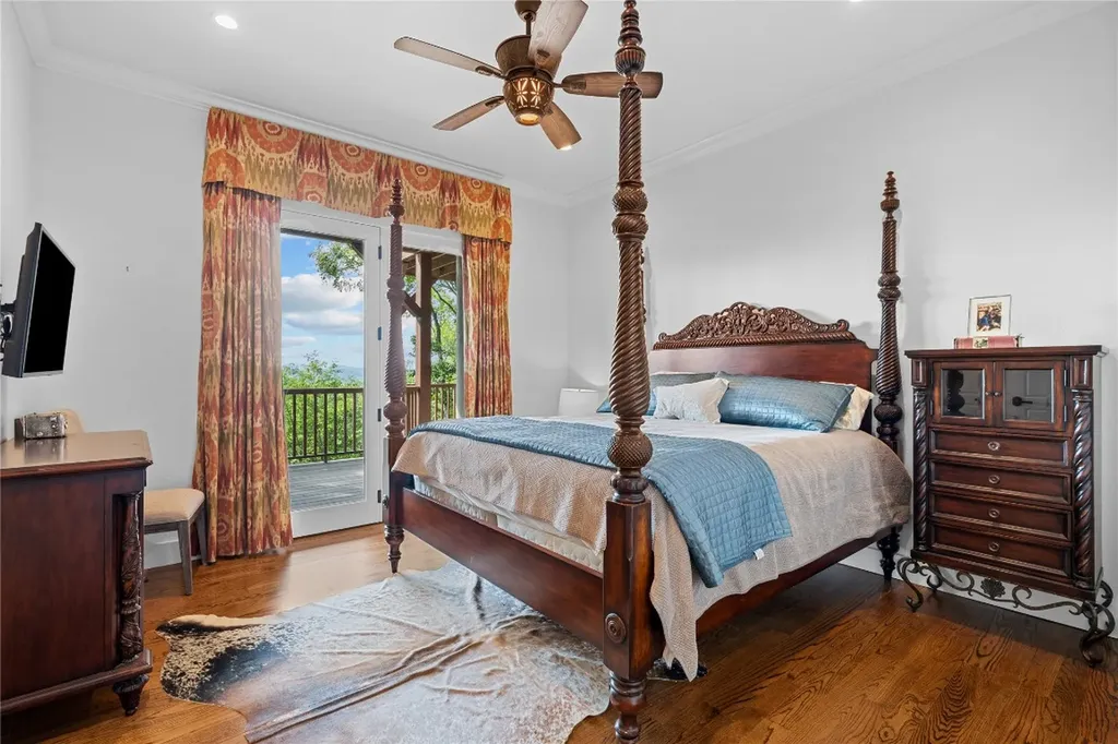 57 Loch Drive Glenville NC 28736