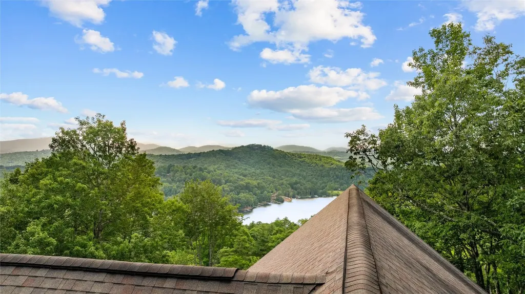 57 Loch Drive Glenville NC 28736