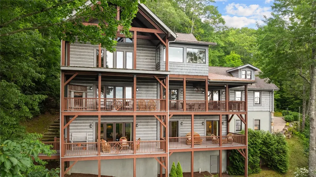 57 Loch Drive Glenville NC 28736