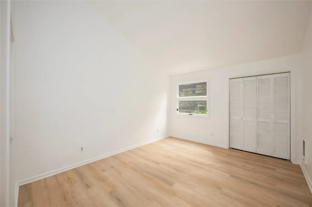 233 Meadow Way Sapphire NC 28774