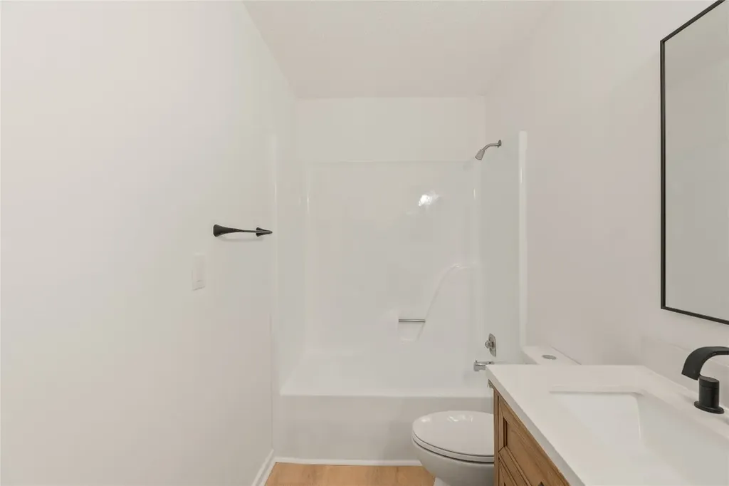 233 Meadow Way Sapphire NC 28774