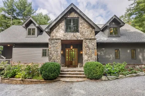 895 W Rochester Drive Cashiers NC 28717