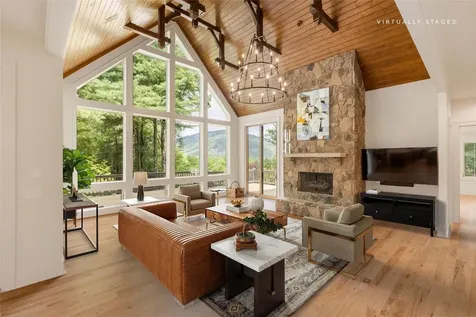 895 W Rochester Drive Cashiers NC 28717