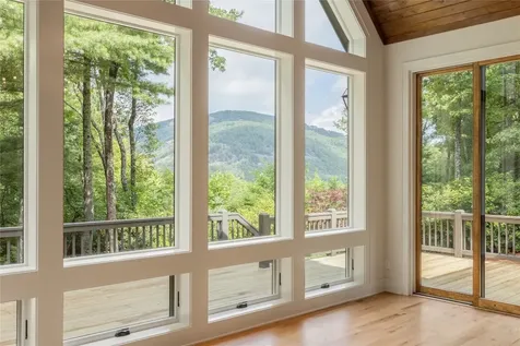 895 W Rochester Drive Cashiers NC 28717