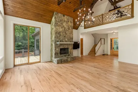 895 W Rochester Drive Cashiers NC 28717